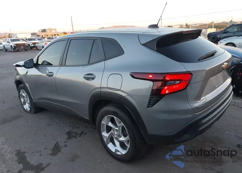 2024 Chevrolet Trax Fwd Sp z USA, uszkodzony, nr VIN KL77LFE27RC201955